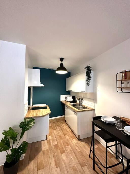 Ferienwohnung La Barriere/Hyper Centre/Calme Rodez Exterior foto